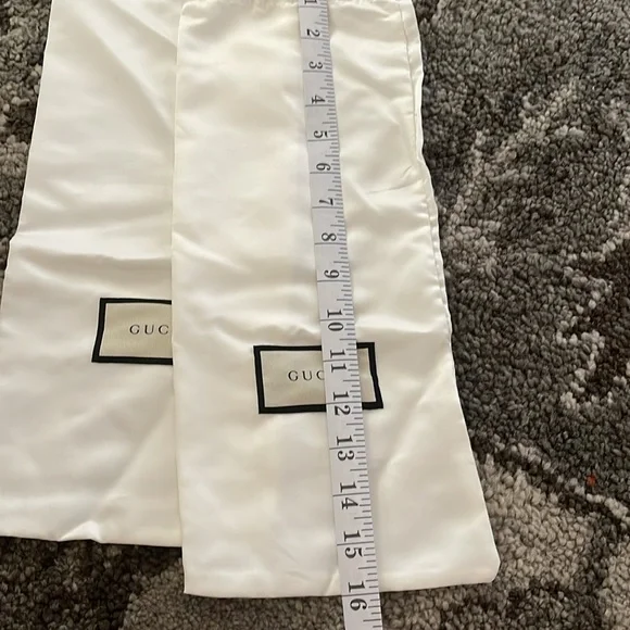 Gucci Dust Bags - Picture 2 of 3